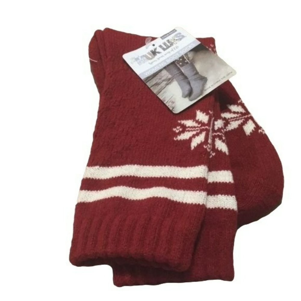 The Original Muk luks Women’s Boot Socks Red Winter‎